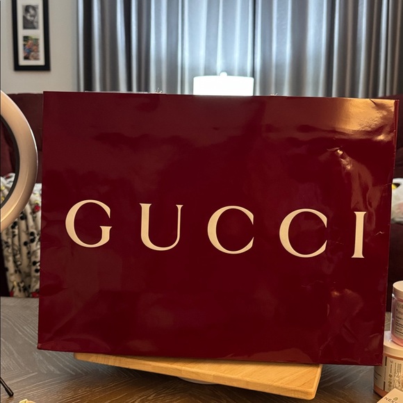 Gucci Deep Red Shopping Bag - Picture 2 of 8